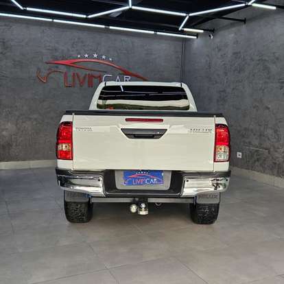 TOYOTA-HILUX-2.8 D-4D TURBO DIESEL CD POWER PACK 4X4 MANUAL TOYOTA-HILUX-2022