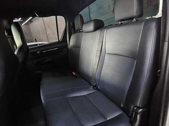 TOYOTA-HILUX-2.8 D-4D TURBO DIESEL CD POWER PACK 4X4 MANUAL TOYOTA-HILUX-2022
