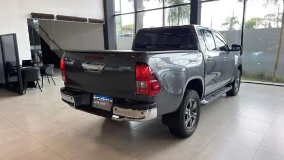 TOYOTA-HILUX-2025
