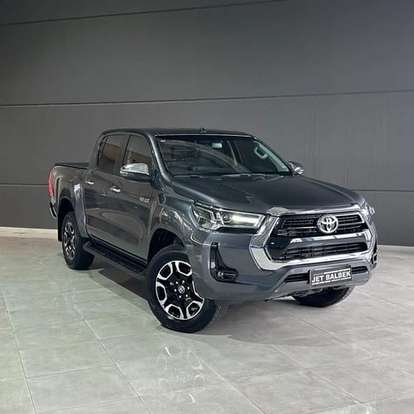 TOYOTA-HILUX-2024