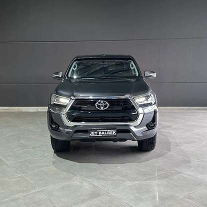 TOYOTA-HILUX-2.8 D-4D TURBO DIESEL CD SRV 4X4 AUTOMÁTICO TOYOTA-HILUX-2024
