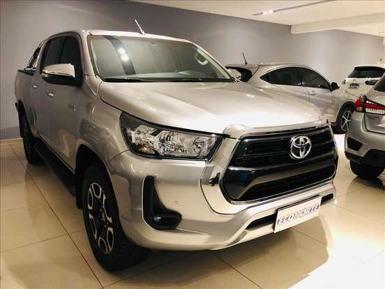 TOYOTA-HILUX-2.8 D-4D TURBO DIESEL CD SRV 4X4 AUTOMÁTICO TOYOTA-HILUX-2024