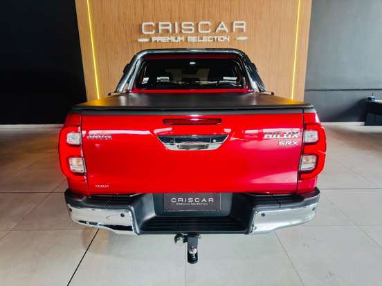 TOYOTA-HILUX-2.8 D-4D TURBO DIESEL CD SRX 4X4 AUTOMÁTICO TOYOTA-HILUX-2021