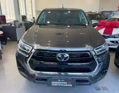 TOYOTA HILUX 2.8 D-4D TURBO DIESEL CD SRX 4X4 AUTOMÁTICO TOYOTA HILUX 2.8 D-4D TURBO DIESEL CD SRX 4X4 AUTOMÁTICO