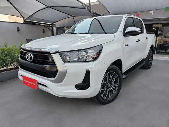 TOYOTA-HILUX-2.8 D-4D TURBO DIESEL CHASSI 4X4 MANUAL TOYOTA-HILUX-2021