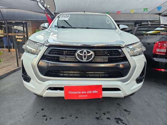 TOYOTA-HILUX-2021