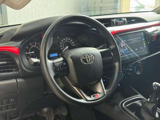 TOYOTA-HILUX-2.8 POWER PACK 4X4 CD 16V DIESEL 4P MANUAL TOYOTA-HILUX-2020