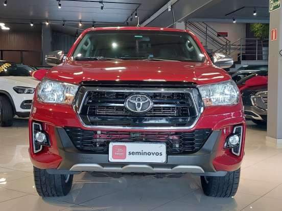 TOYOTA-HILUX-2019