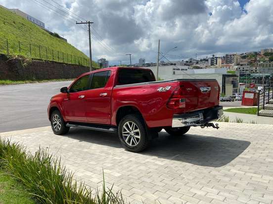 TOYOTA-HILUX-2.8 SRV 4X4 CD 16V DIESEL 4P AUTOMÁTICO TOYOTA-HILUX-2018