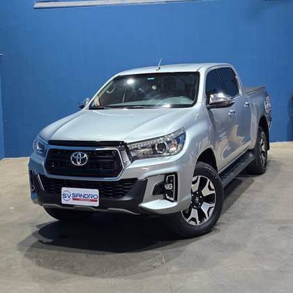 TOYOTA HILUX 2.8 SRX 4X4 CD 16V DIESEL 4P AUTOMÁTICO
