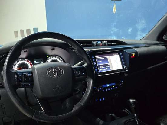 TOYOTA-HILUX-2.8 SRX 4X4 CD 16V DIESEL 4P AUTOMÁTICO TOYOTA-HILUX-2019