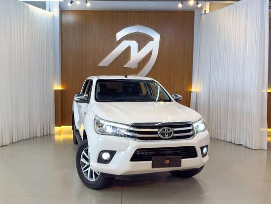 TOYOTA-HILUX-2.8 SRX 4X4 CD 16V DIESEL 4P AUTOMÁTICO TOYOTA-HILUX-2016