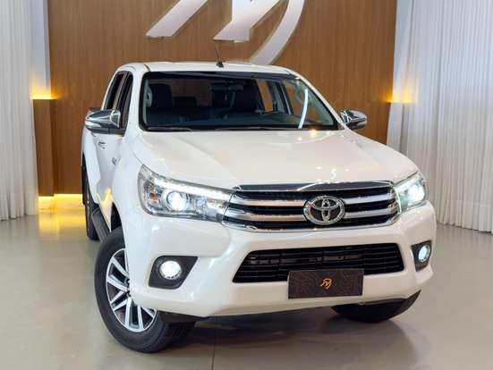 TOYOTA-HILUX-2.8 SRX 4X4 CD 16V DIESEL 4P AUTOMÁTICO TOYOTA-HILUX-2016