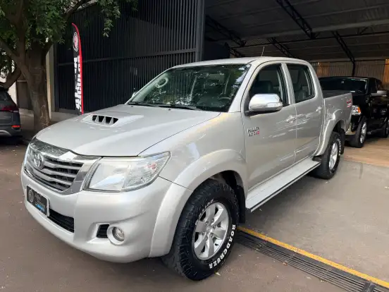TOYOTA-HILUX-3.0 SRV 4X4 CD 16V TURBO INTERCOOLER DIESEL 4P AUTOMÁTICO TOYOTA-HILUX-2013