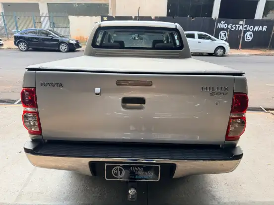 TOYOTA-HILUX-3.0 SRV 4X4 CD 16V TURBO INTERCOOLER DIESEL 4P AUTOMÁTICO TOYOTA-HILUX-2013