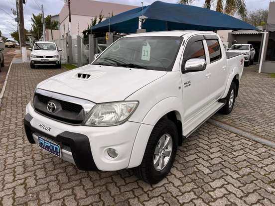 TOYOTA-HILUX-3.0 SRV 4X4 CD 16V TURBO INTERCOOLER DIESEL 4P AUTOMÁTICO TOYOTA-HILUX-2011