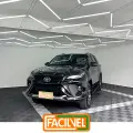 TOYOTA HILUX SW4 2.8 D-4D TURBO DIESEL SRX PLATINUM 4X4 AUTOMÁTICO TOYOTA HILUX SW4 2.8 D-4D TURBO DIESEL SRX PLATINUM 4X4 AUTOMÁTICO