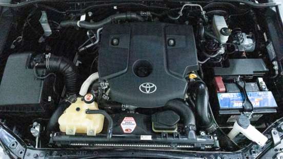 TOYOTA-HILUX SW4-2020