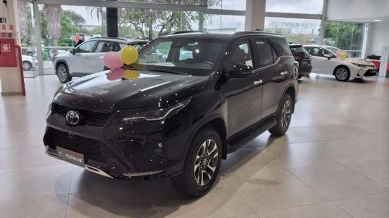 TOYOTA-HILUX SW4-2026