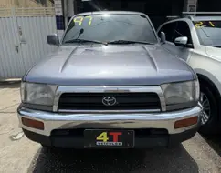 TOYOTA HILUX SW4 3.0 4X4 8V TURBO DIESEL 4P MANUAL TOYOTA HILUX SW4 3.0 4X4 8V TURBO DIESEL 4P MANUAL