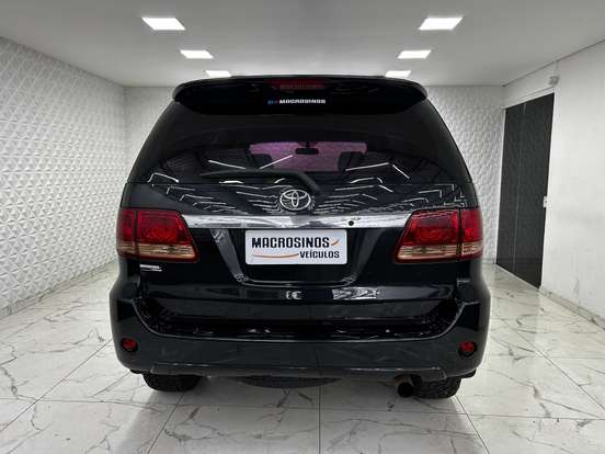 TOYOTA-HILUX SW4-2007