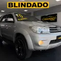 TOYOTA HILUX SW4 3.0 SRV 4X4 7 LUGARES 16V TURBO INTERCOOLER DIESEL 4P AUTOMÁTICO TOYOTA HILUX SW4 3.0 SRV 4X4 7 LUGARES 16V TURBO INTERCOOLER DIESEL 4P AUTOMÁTICO