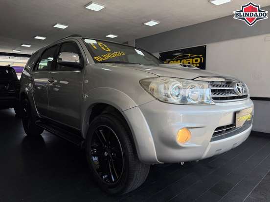 TOYOTA-HILUX SW4-3.0 SRV 4X4 7 LUGARES 16V TURBO INTERCOOLER DIESEL 4P AUTOMÁTICO TOYOTA-HILUX SW4-2010