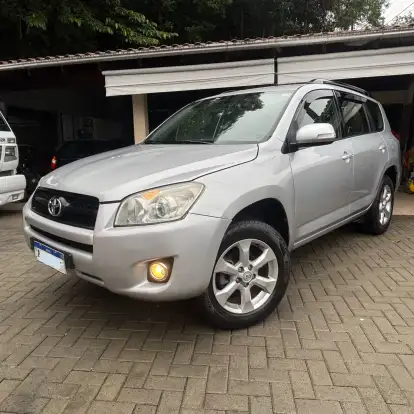 TOYOTA-RAV4-2011
