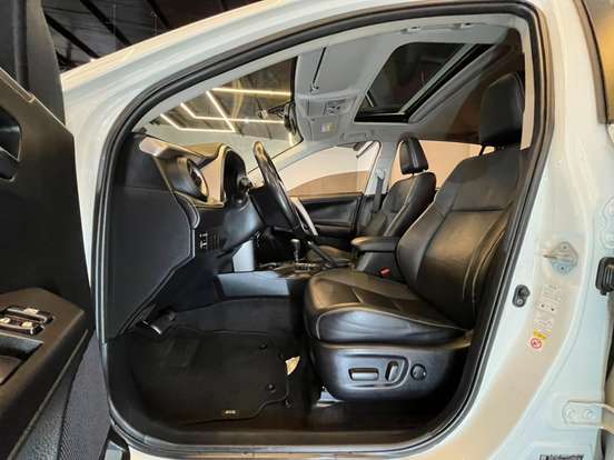 TOYOTA-RAV4-2.0 16V GASOLINA 4P AUTOMÁTICO TOYOTA-RAV4-2017