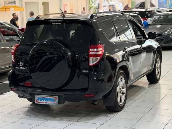 TOYOTA-RAV4-2.4 4X4 16V GASOLINA 4P AUTOMÁTICO TOYOTA-RAV4-2011