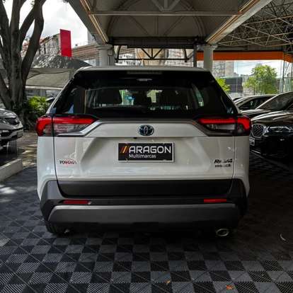 TOYOTA-RAV4-2019