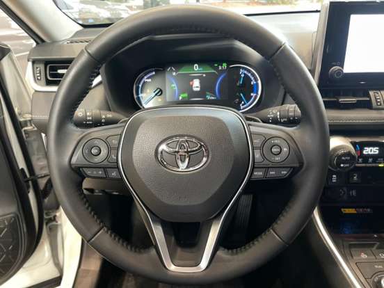 TOYOTA-RAV4-2025