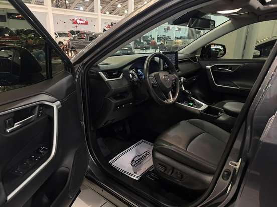 TOYOTA-RAV4-2022
