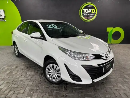 TOYOTA-YARIS-2020