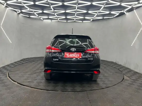 TOYOTA-YARIS-2024