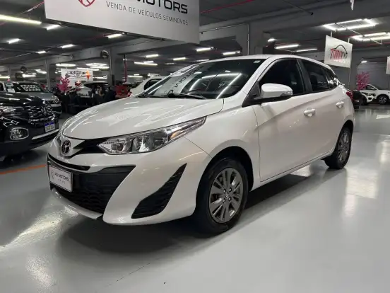 TOYOTA-YARIS-1.5 16V FLEX XL PLUS CONNECT MULTIDRIVE TOYOTA-YARIS-2020