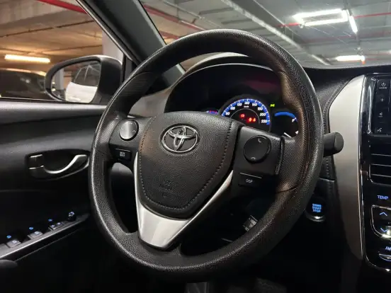 TOYOTA-YARIS-1.5 16V FLEX XL PLUS CONNECT MULTIDRIVE TOYOTA-YARIS-2020