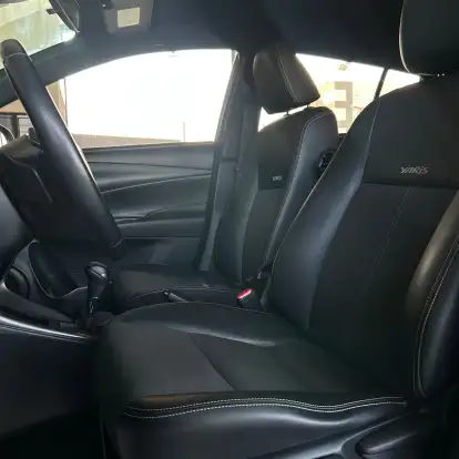 TOYOTA-YARIS-2022