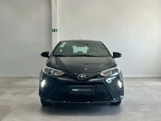 TOYOTA-YARIS-1.5 16V FLEX XS MULTIDRIVE TOYOTA-YARIS-2024