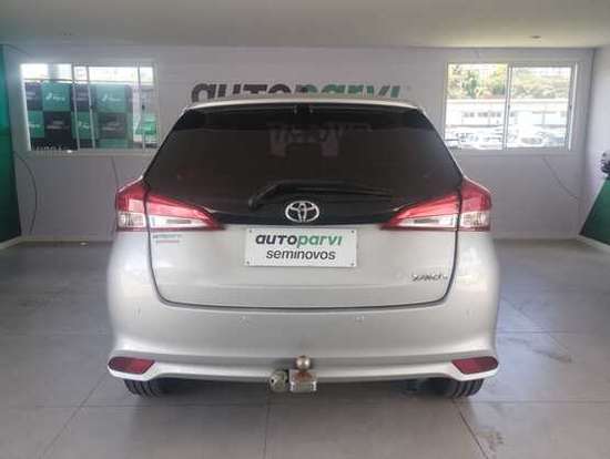 TOYOTA-YARIS-2020