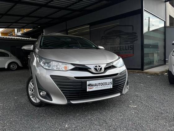 TOYOTA YARIS 1.3 16V FLEX XL MANUAL