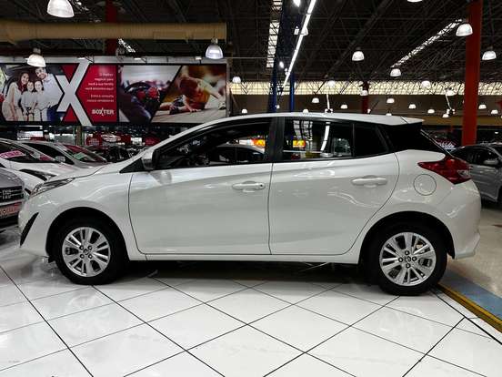TOYOTA-YARIS-1.3 16V FLEX XL MULTIDRIVE TOYOTA-YARIS-2019