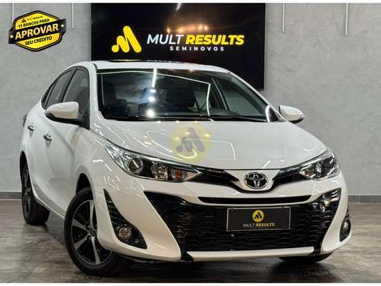 TOYOTA-YARIS-2018