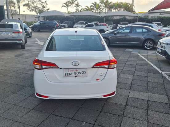 TOYOTA-YARIS-1.5 16V FLEX SEDAN XS MULTIDRIVE TOYOTA-YARIS-2023