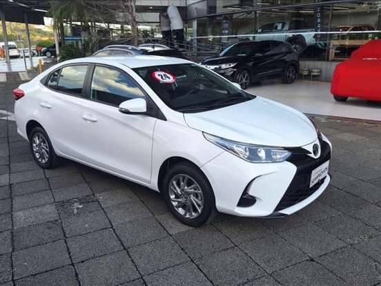 TOYOTA-YARIS-1.5 16V FLEX SEDAN XS MULTIDRIVE TOYOTA-YARIS-2023