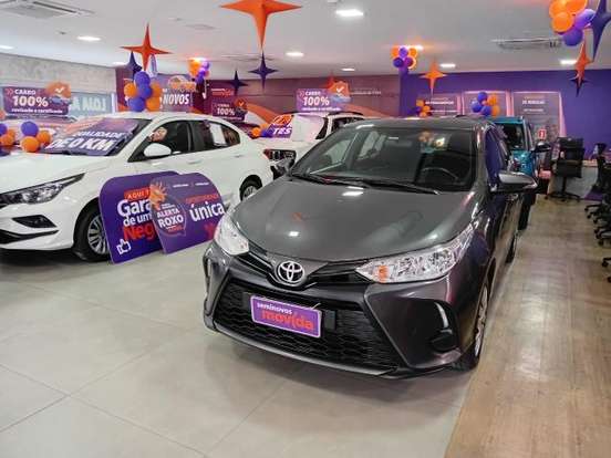 TOYOTA-YARIS-2024