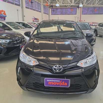 TOYOTA-YARIS-2024