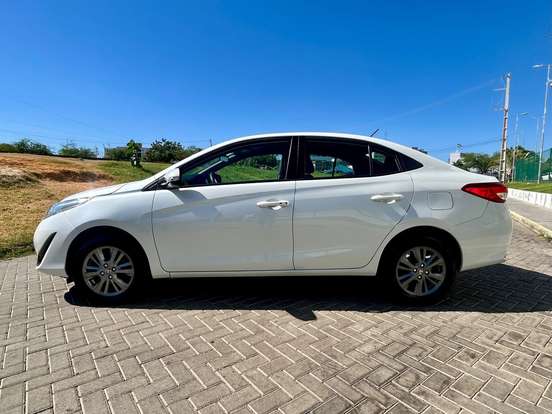 TOYOTA-YARIS-1.5 16V FLEX XL PLUS CONNECT MULTIDRIVE TOYOTA-YARIS-2019