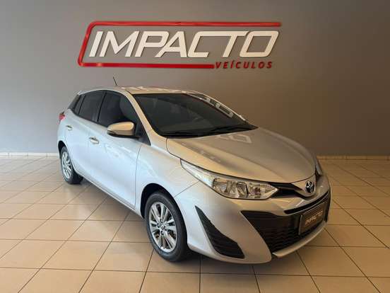 TOYOTA-YARIS-2020
