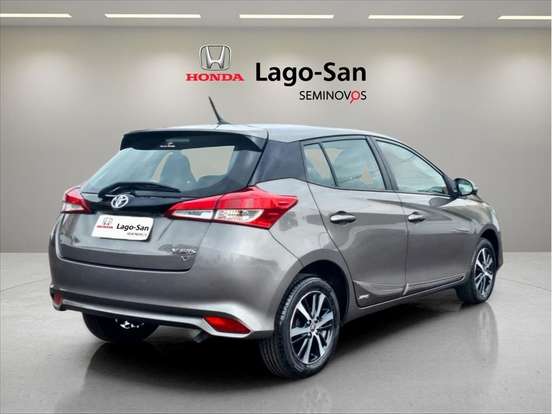 TOYOTA-YARIS-1.5 16V FLEX XS MULTIDRIVE TOYOTA-YARIS-2019